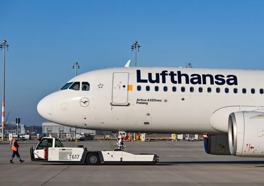 Soaring the German Skies: Frankfurt Airline Deals Strategy