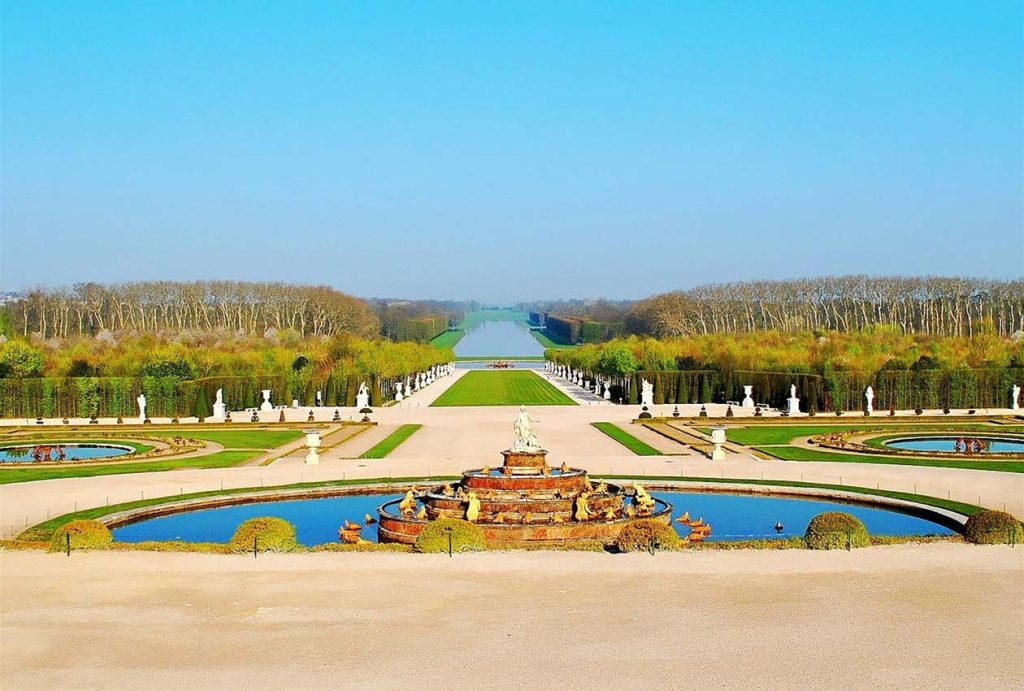 My Unforgettable Journey to Versailles: A Traveler’s Guide