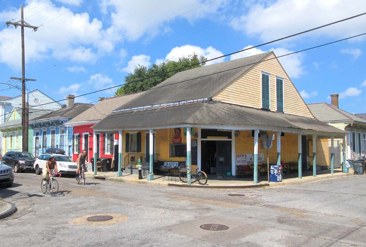 Uncovering the Hidden Charms of New Orleans: Exploring the Bywater District’s Timeless Allure